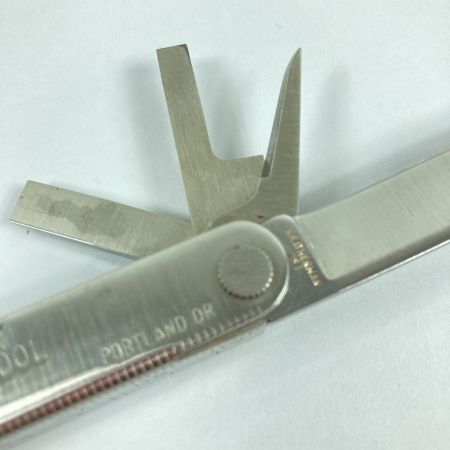  LEATHERMAN マルチツール 本体のみ ケースなし シルバー