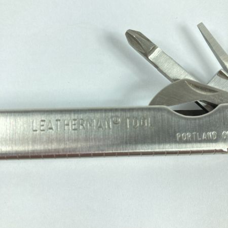  LEATHERMAN マルチツール 本体のみ ケースなし シルバー