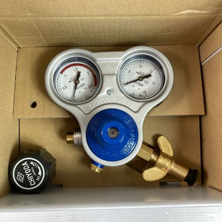  CHIYODA 千代田精機 酸素圧力調整器 & アセチレン圧力調整器 (3)