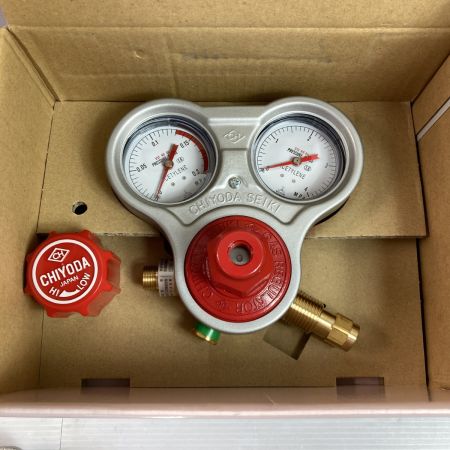  CHIYODA 千代田精機 酸素圧力調整器 & アセチレン圧力調整器 (3)