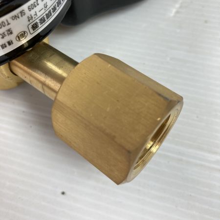  TANAKA マスターVIOG 酸素調整器（関東式） ガードタイプ Q832C ブラック