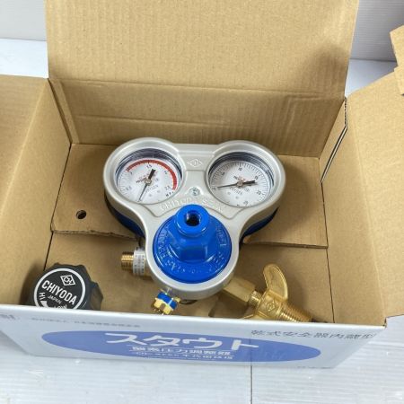  CHIYODA 千代田精機 酸素圧力調整器 & アセチレン圧力調整器 未使用品 (8)