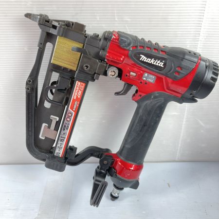  MAKITA マキタ 25~50mm 4MA線 高圧フロアタッカ (ケース付） AT450HA レッド×ブラック