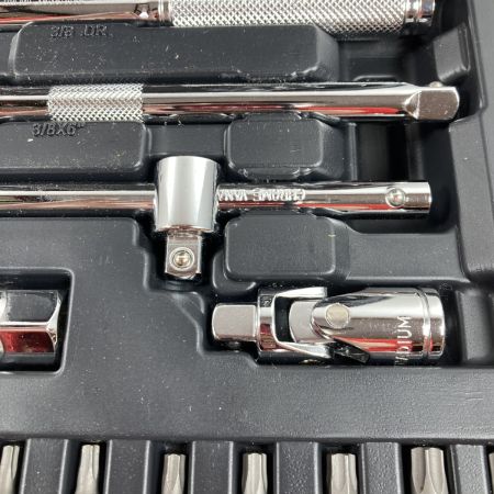  DAYTONA ハーレーダビットソン用インチツールセット (43ピース) 90408 ブラック