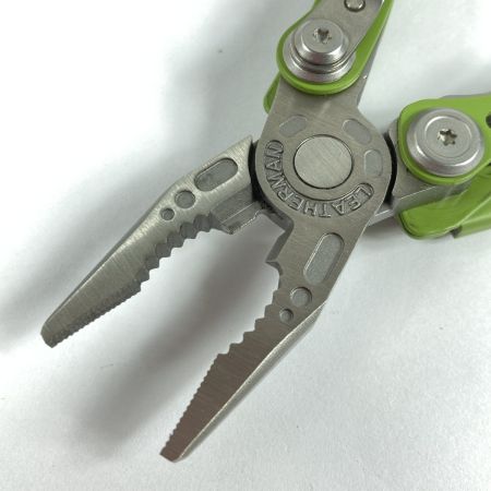  LEATHERMAN マルチツール 箱入り グリーン