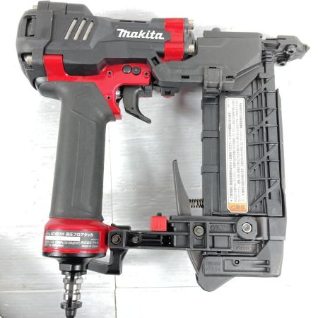  MAKITA マキタ 4MA線 4x25~50mm 高圧フロアタッカ ケース付 AT451H レッド