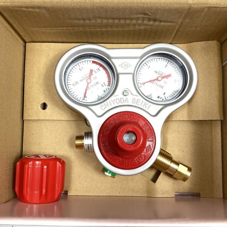  千代田精器 乾式安全器内蔵型 酸素圧力調整器/アセチレン圧力調整器 (1) ｽﾀｳﾄ