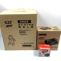 ＊＊ MAKITA マキタ フルライン グリーンレーザー墨出し器（受光器・ケース付属）PSEマークあり(3) SK507GDZN Sランク