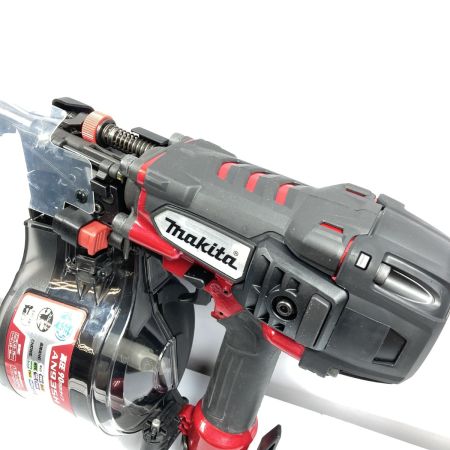  MAKITA マキタ 45~90mm 高圧エア釘打ち ケース付  AN935H レッド