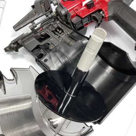 MAKITA マキタ 45~90mm 高圧エア釘打ち ケース付  AN935H レッド