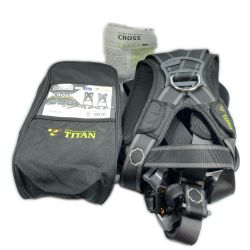 ＊＊ TITAN Ｌサイズ フルハーネス墜落制止用器具 未使用品(1) CRH-9C ブラック Sランク