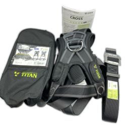 ＊＊ TITAN Ｌサイズ フルハーネス墜落制止用器具 未使用品(2) CRH-9C ブラック Sランク