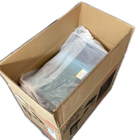  MAKITA マキタ 未使用 18v/40v 充電式保冷温庫 ※バッテリ・充電器別販売 CW006GZ