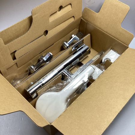  TOTO トートー 壁付サーモスタットシャワー 寒冷地用 浴室用水栓金具 未使用品 TBV03401Z1 シルバー