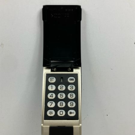 株式会社アルファ 扉厚36mm EDロック 9QA03-04000 シルバー