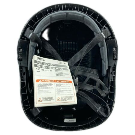 PETZL ペツル 通気孔付ヘルメット バーテックス ベント 未使用 A010CA03 ブラック