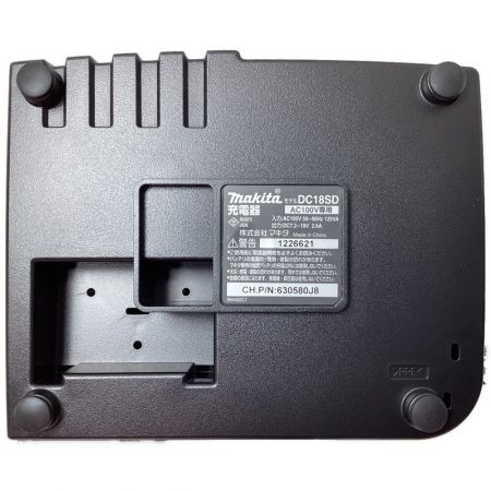  MAKITA マキタ 充電式クリーナー 充電器・充電池1個付 未使用品 CL180FDSHW ホワイト