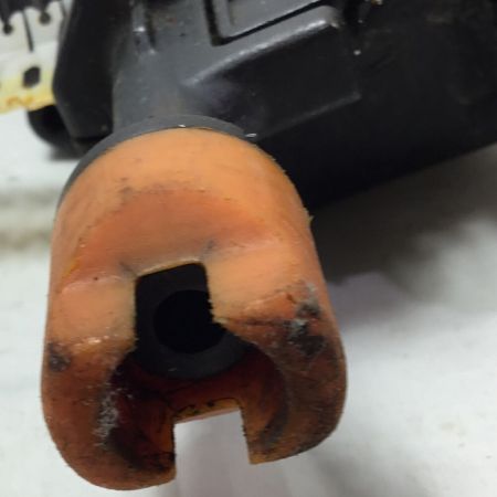  MAKITA マキタ エア釘打ち 高圧 ケース付 AN511HB レッド