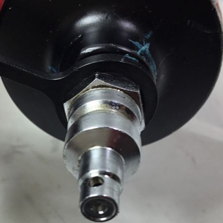  MAKITA マキタ エア釘打ち 高圧 ケース付 AN511HB レッド