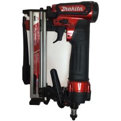 ΘΘ MAKITA マキタ  エアタッカ 程度B 本体のみ 高圧 9970 AT425HE レッド Bランク