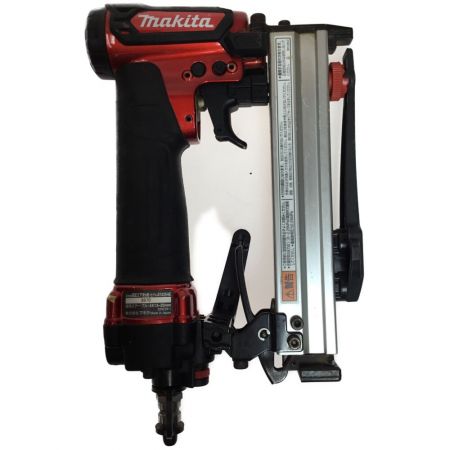  MAKITA マキタ  エアタッカ 程度B 本体のみ 高圧 9970 AT425HE レッド