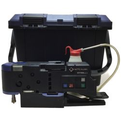 ΘΘ NITTO アトラエース ケース付  CLO-2725 ブラック Bランク