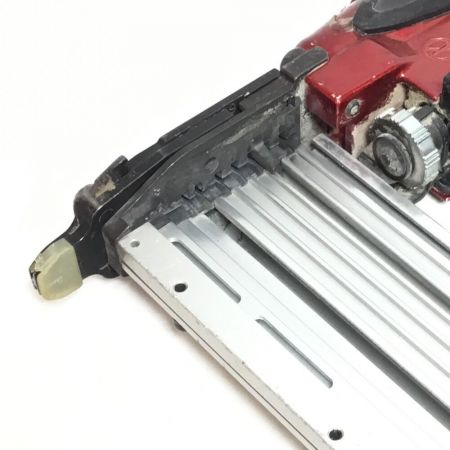  MAKITA マキタ ピンタッカ 高圧 本体のみ 程度B AF501HP レッド