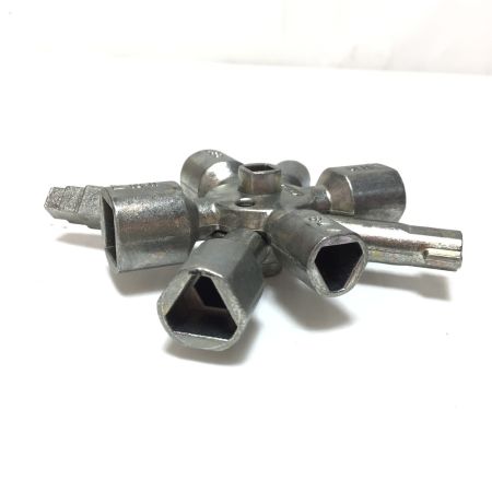  KNIPEX クニペックス コントロールキャビネットキー 001101