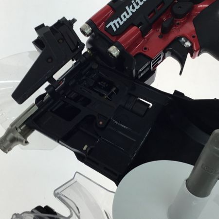  MAKITA マキタ エア釘打ち 未使用品 ケース付 高圧 AN936H レッド