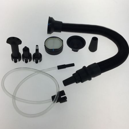  MAKITA マキタ エアダスター AS001GRD 40v 充電器・充電池1個・ケース・ノズル各種・アタッチメント付 程度B AS001GRD グリーン