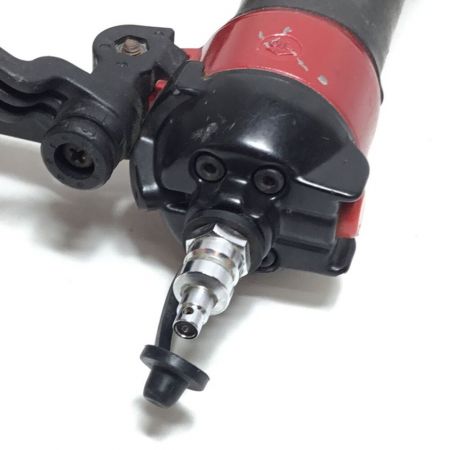  MAKITA マキタ 高圧フロアタッカ 32～50ｍｍ 高圧 ケース付 AT1150HA レッド