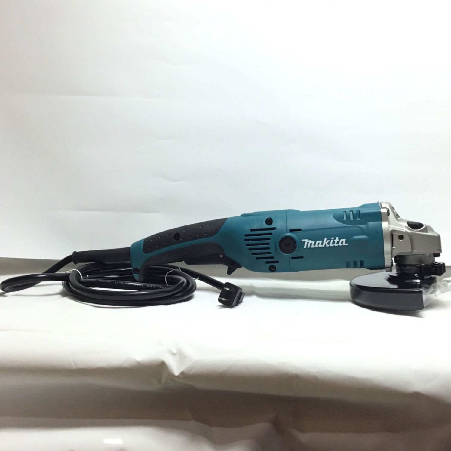 中古】 MAKITA マキタ 工具 電動工具 ディスクグラインダー 未使用品(S