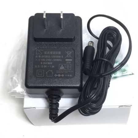  重松製作所 電動ファン付き呼吸用保護具 ファンユニット・充電器・充電池1個・フィルター10個付 未使用品(S) Sy185