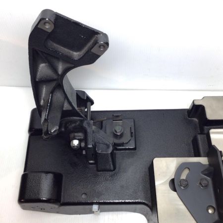  MAKITA マキタ ポータブルバンドソー用スタンド 未使用品(S) 194025-5 ブラック