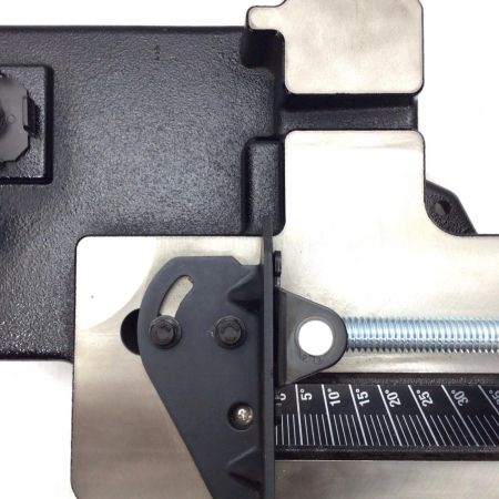  MAKITA マキタ ポータブルバンドソー用スタンド 未使用品(S) 194025-5 ブラック