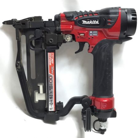  MAKITA マキタ エアタッカ 高圧 ケース付 程度B AT450HA レッド