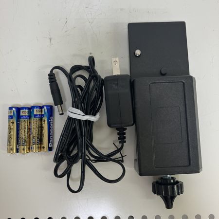 ЗЗ HITACHI 日立 赤色レーザー レーザー墨出し器 三脚 受光器 単四電池 ケース付 UG25MBCY