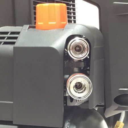  MAX マックス スーパーエア・コンプレッサ コンプレッサー 程度A AK-HH1310E