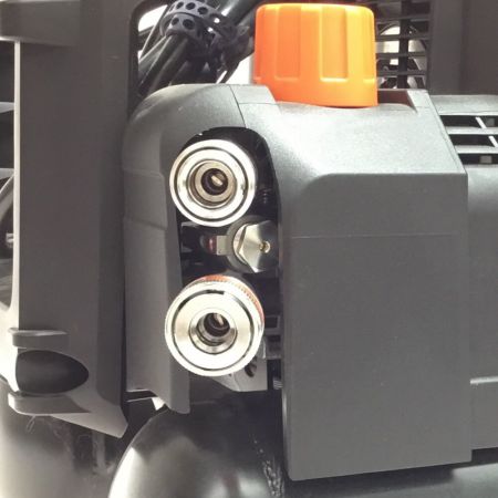  MAX マックス スーパーエア・コンプレッサ コンプレッサー 程度A AK-HH1310E