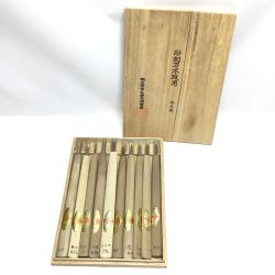 ΘΘ 三木章刃物本舗 彫刻刀 ハンドツール  桐箱付 10本組 Bランク