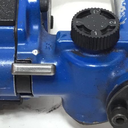  TOKU エアインパクトレンチ 本体のみ 常圧 程度C 2 MI-38EX ブルー