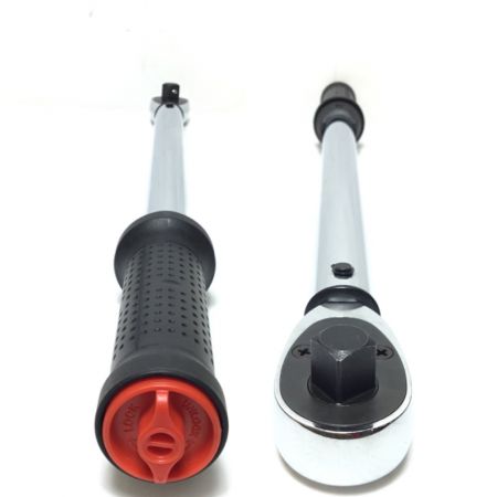  KTC ケーティーシー トルクレンチ ケース付 GW-200-04