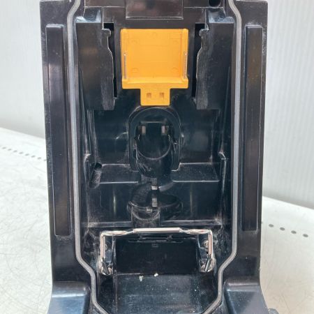 MAKITA マキタ バッテリー式ラジオ  MR103