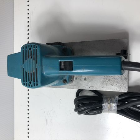 €€ MAKITA マキタ 仕上サンダ 9045N