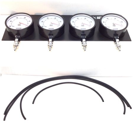  ASTRO PRODUCTS アストロプロダクツ 4連バキュームゲージ 程度A ケース付 ガソリンのニオイ有 AP071467