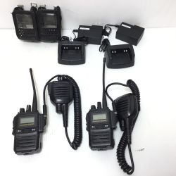 ΘΘ 八重洲無線機 デジタル無線機2セット コードレス式 7.4V  トランシーバー SR820U/SBR-33LI/SSM-10C Cランク