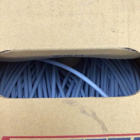  NETSTAR UTPケーブル 未使用品(S) 300m/9kg 8 0.5mm×4P