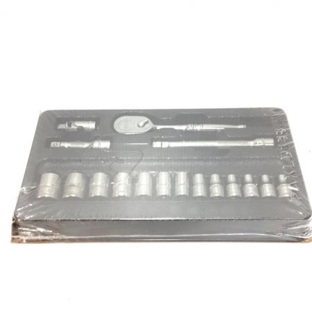  Snap-on スナップオン ソケットセット 未使用品(S) メタルケース付 117TMM グリーン