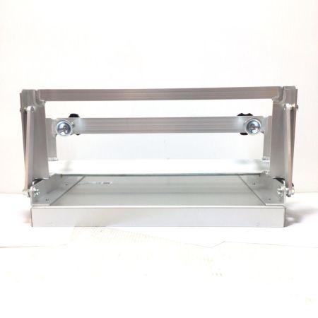  シンワ精密 バケット取付作業台 程度B BW400C