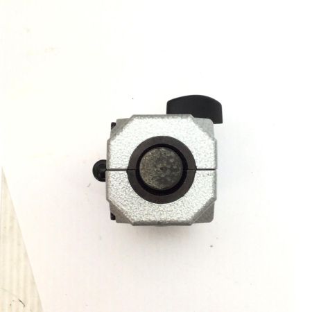   フレキ管ツバ出しツール かるパンチ君 程度A